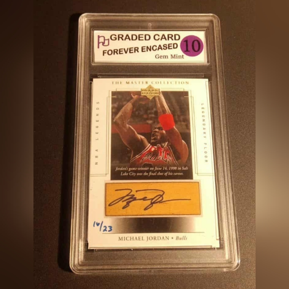 2000-01 U D Legendary Master Collection Floor MICHAEL JORDAN Facsimile Auto